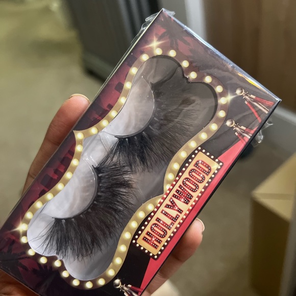 Mink lashes bundle - Picture 4 of 5